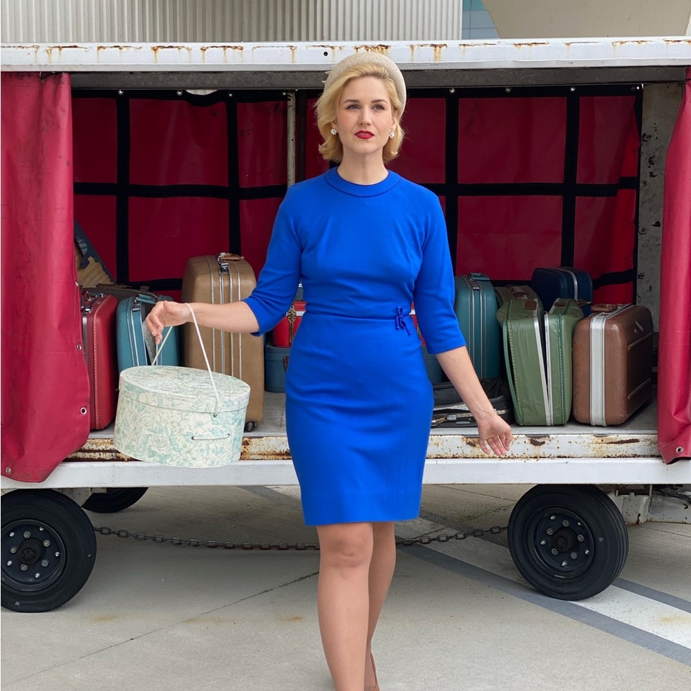 Vibrant Blue vintage body con Dress mad men 60s